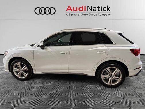 2023 Audi Q3 Premium Plus 45 TFSI S line quattro Tiptronic