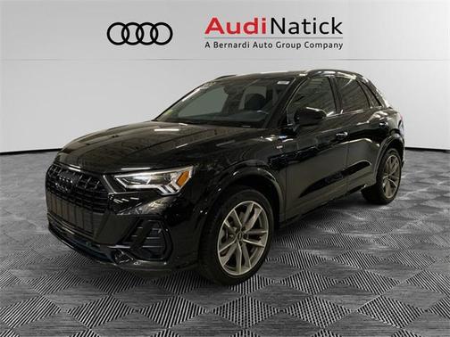 2022 Audi Q3 Premium Plus 45 TFSI S line quattro Tiptronic