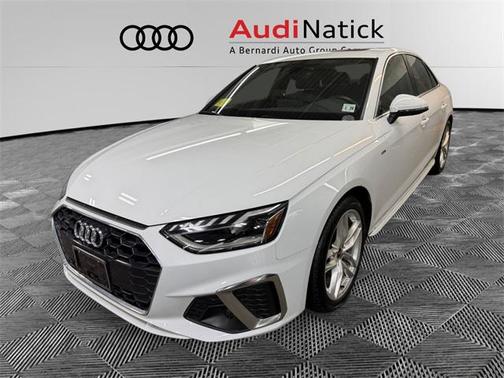 2023 Audi A4 Premium Plus 45 TFSI S line quattro S tronic