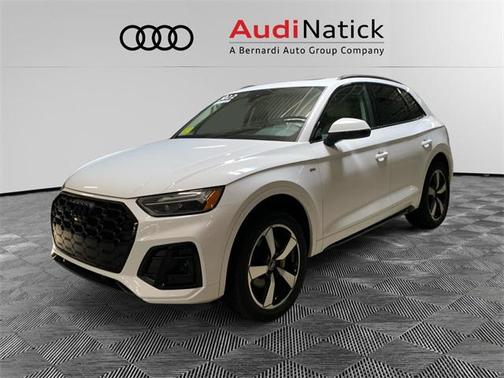 2022 Audi Q5 Premium Plus 45 TFSI S line quattro S tronic