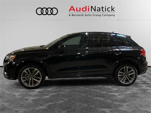 2022 Audi Q3 Premium 45 TFSI S line quattro Tiptronic