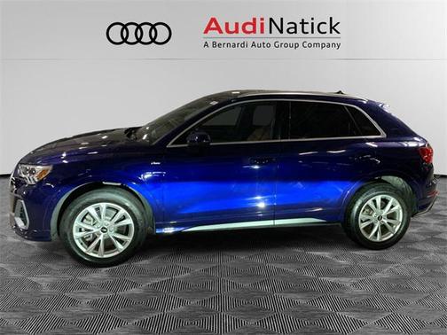 2022 Audi Q3 Premium Plus 45 TFSI S line quattro Tiptronic