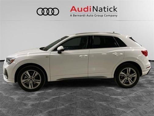 2024 Audi Q3 Premium 45 TFSI S line quattro Tiptronic