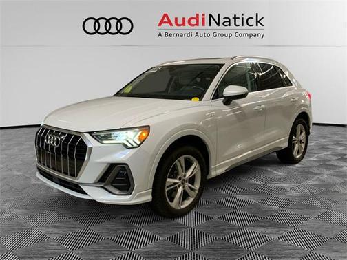 2023 Audi Q3 Premium Plus 45 TFSI S line quattro Tiptronic