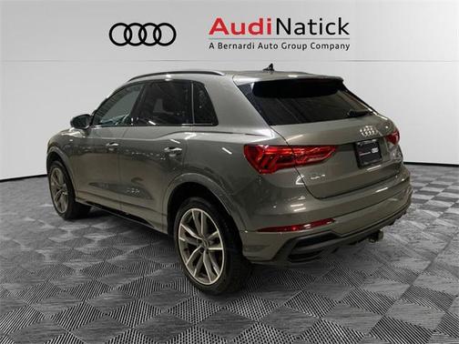 2023 Audi Q3 Premium Plus 45 TFSI S line quattro Tiptronic