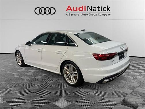 2023 Audi A4 Premium Plus 45 TFSI S line quattro S tronic