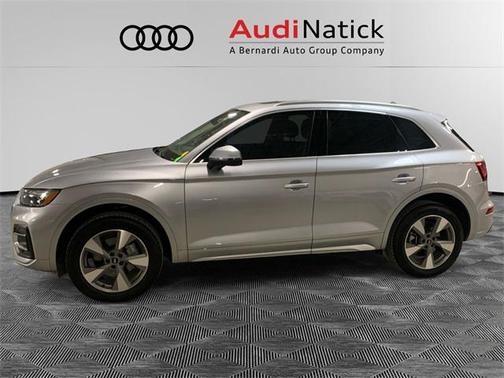 2023 Audi Q5 Premium Plus 40 TFSI quattro S tronic
