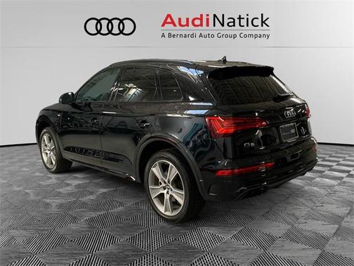 2025 Audi Q5 Premium 45 TFSI S line quattro