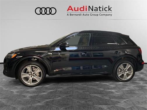 2025 Audi Q5 Premium 45 TFSI S line quattro