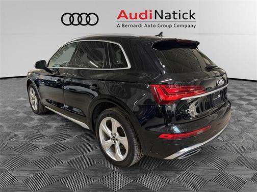 2023 Audi Q5 Premium Plus 45 TFSI S line quattro
