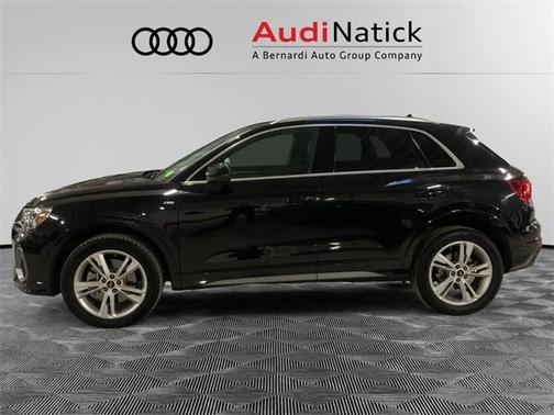 2023 Audi Q3 Premium Plus 45 TFSI S line quattro Tiptronic