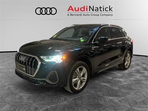 2023 Audi Q3 Premium Plus 45 TFSI S line quattro Tiptronic