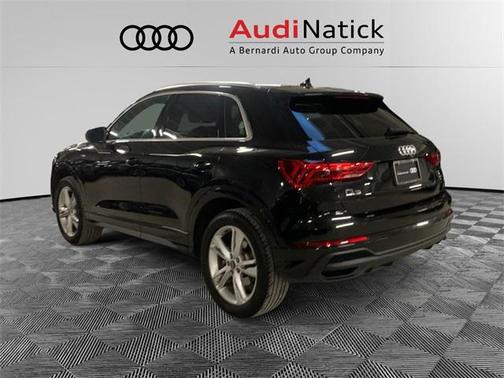 2023 Audi Q3 Premium Plus 45 TFSI S line quattro Tiptronic