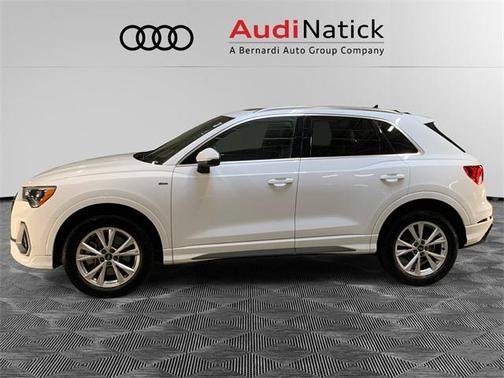 2022 Audi Q3 Premium 45 TFSI S line quattro Tiptronic