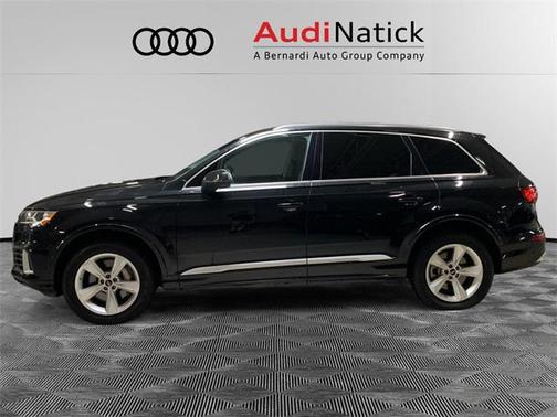 2022 Audi Q7 Premium 45 TFSI quattro Tiptronic