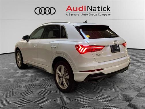 2022 Audi Q3 Premium Plus 45 TFSI S line quattro Tiptronic