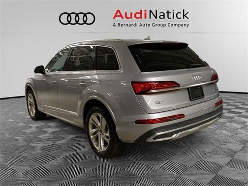 2022 Audi Q7 Premium Plus 55 TFSI quattro Tiptronic