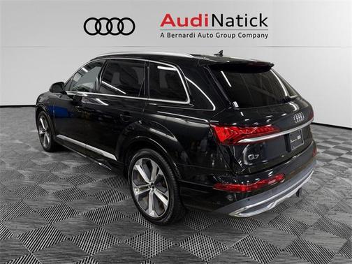2022 Audi Q7 Prestige 55 TFSI quattro Tiptronic
