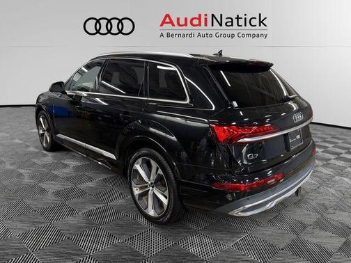 2022 Audi Q7 Prestige 55 TFSI quattro Tiptronic