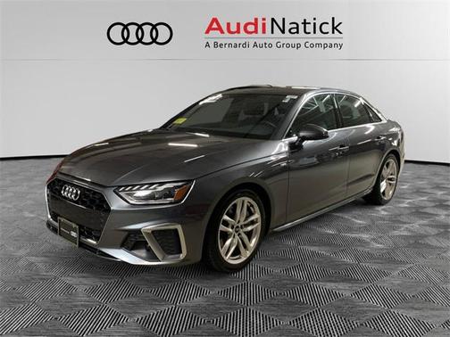 2022 Audi A4 Premium Plus 45 TFSI S line quattro S tronic
