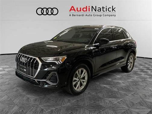 2022 Audi Q3 Premium Plus 45 TFSI S line quattro Tiptronic