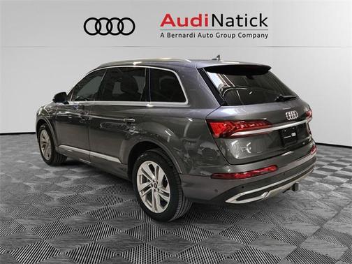 2023 Audi Q7 Premium Plus 55 TFSI quattro Tiptronic