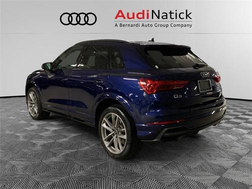 2023 Audi Q3 Premium Plus 45 TFSI S line quattro Tiptronic