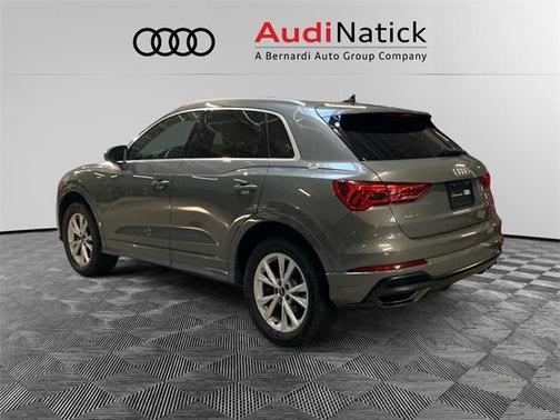 2022 Audi Q3 Premium 45 TFSI S line quattro Tiptronic