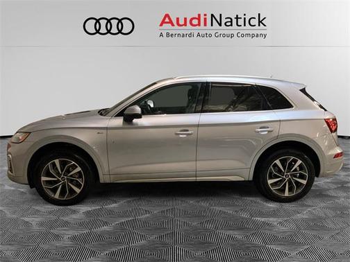 2023 Audi Q5 S line Premium Plus