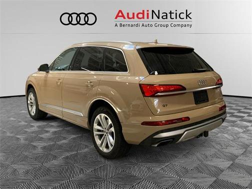 2025 Audi Q7 Premium 55 TFSI quattro Tiptronic