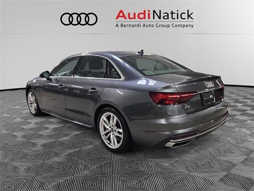 2023 Audi A4 Premium Plus 45 TFSI S line quattro S tronic