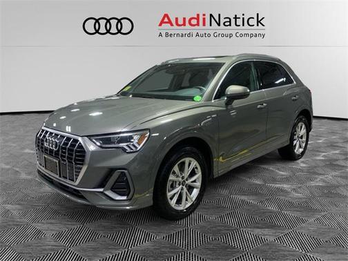 2025 Audi Q3 Premium 45 TFSI S line quattro Tiptronic
