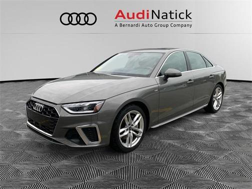 2023 Audi A4 Premium Plus 45 TFSI S line quattro S tronic
