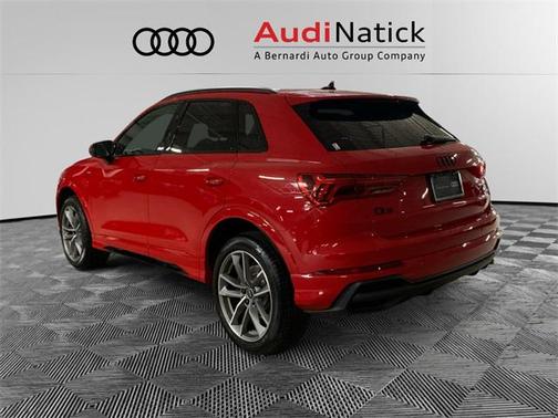 2023 Audi Q3 Premium Plus 45 TFSI S line quattro Tiptronic
