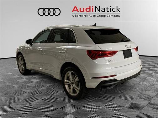 2023 Audi Q3 Premium Plus 45 TFSI S line quattro Tiptronic