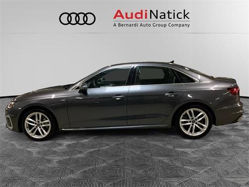 2022 Audi A4 Prestige 45 TFSI S line quattro S tronic