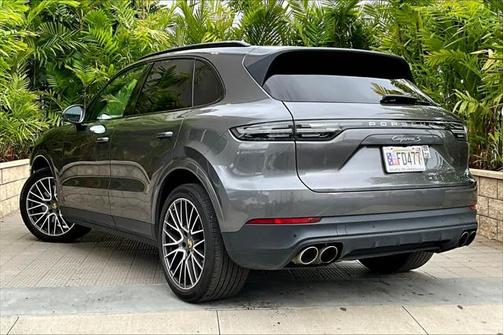 2021 Porsche Cayenne S