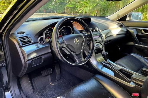 2010 Acura TL Technology