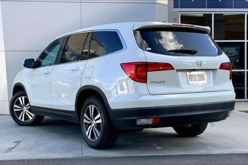 Photo 4 of 33 of 2018 Honda Pilot EX-L