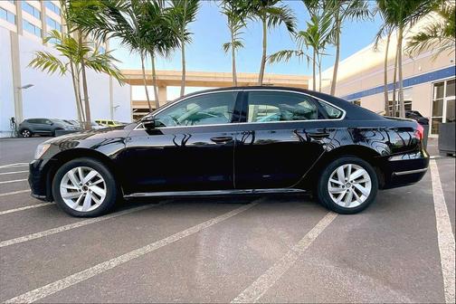 2018 Volkswagen Passat 2.0T SE