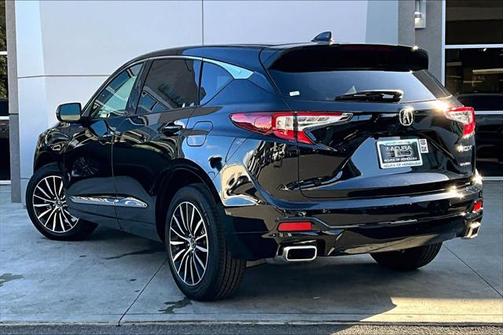 2025 Acura RDX Advance Package