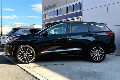 2025 Acura RDX Advance Package