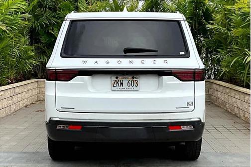 2022 Jeep Wagoneer Series III 4x4