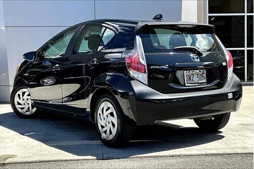 2016 Toyota Prius c Two