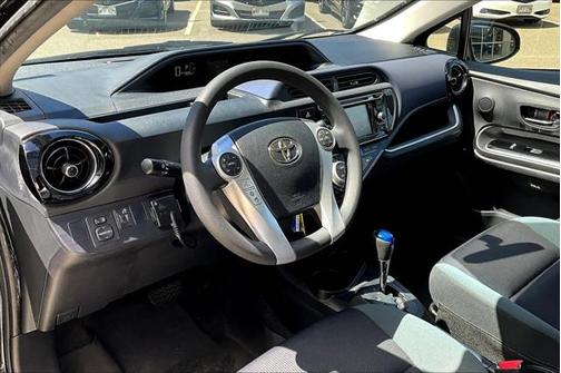 2016 Toyota Prius c Two