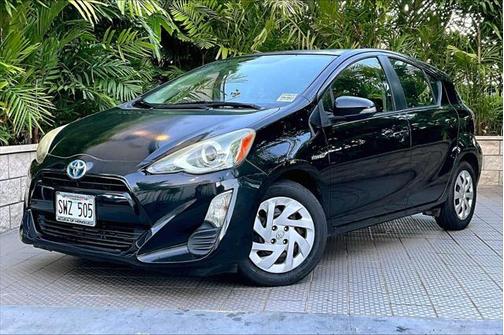 2016 Toyota Prius c Two
