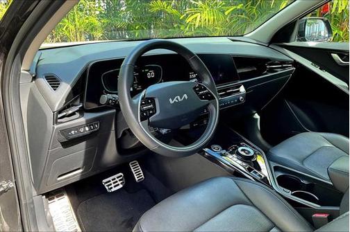 2023 Kia Niro Touring