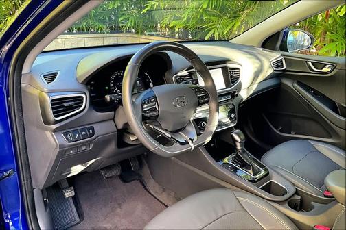 2019 Hyundai IONIQ Hybrid Limited