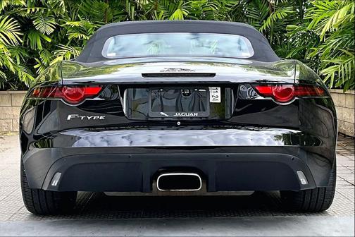 2018 Jaguar F-TYPE 296HP