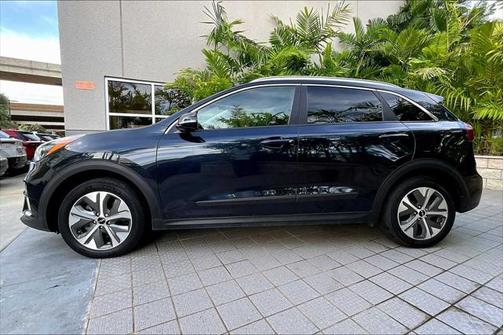 2022 Kia Niro EV S